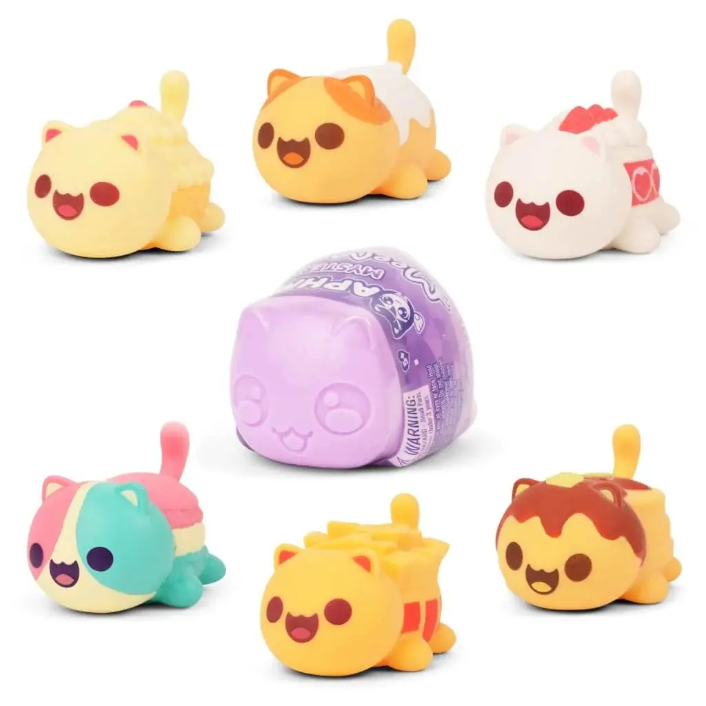 Aphmau Mystery Meemeows Figures 1
