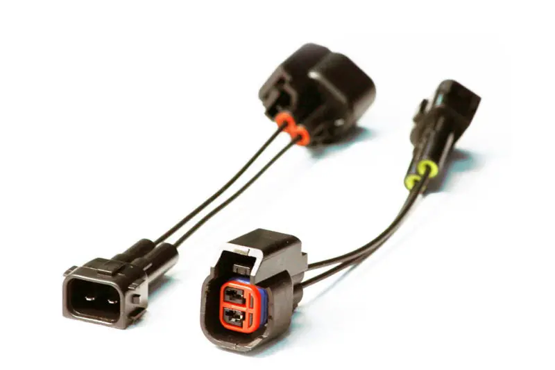 Injector Dynamics Uscar-To-Obd2 Plug-And-Play Adapter (Compatible With Dwcon-Us-Hon) 1