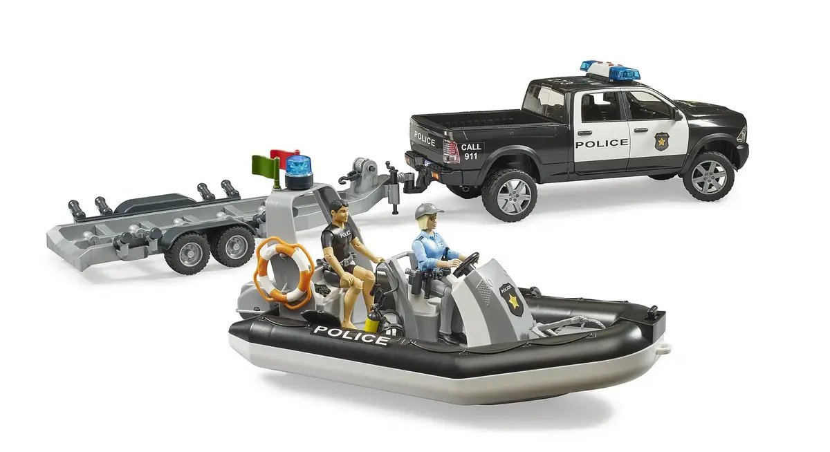 Bruder Ram 2500 Police Pickup Truck And Boat Playset 1