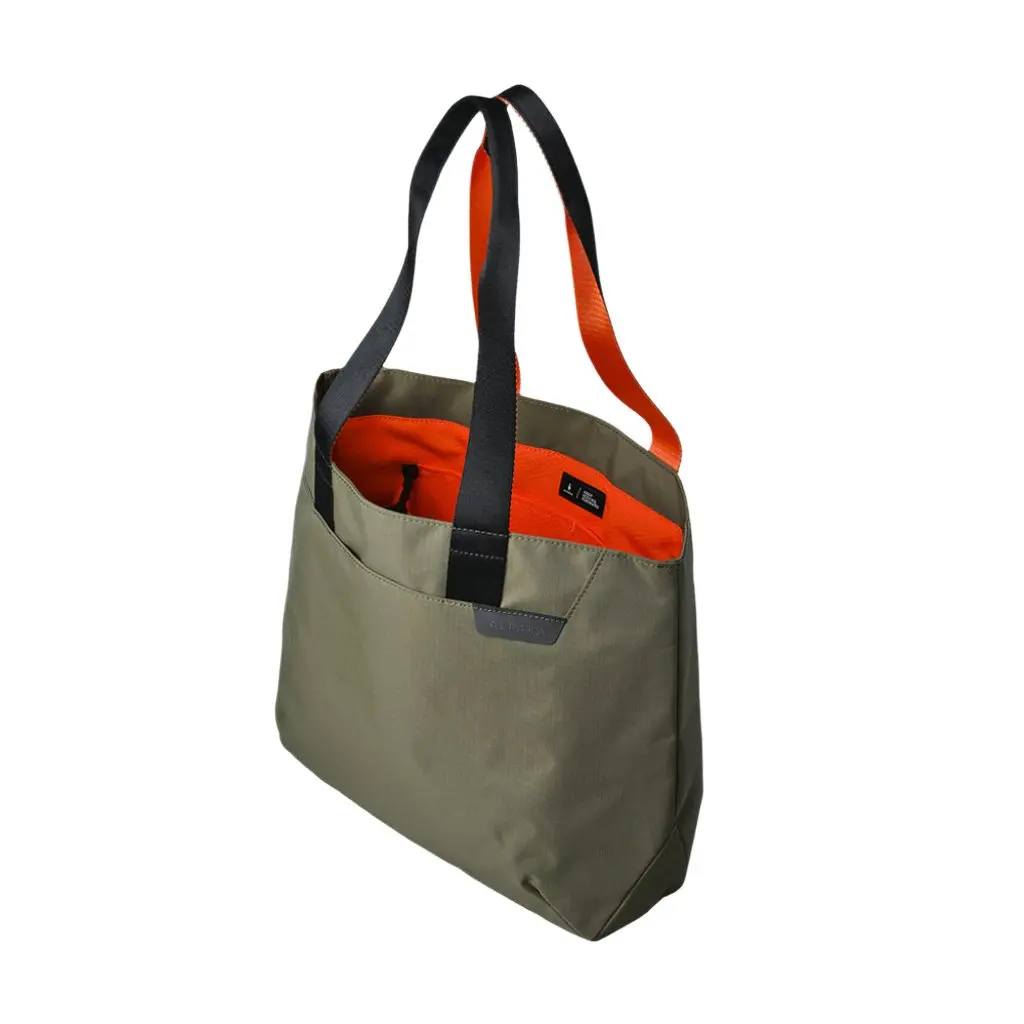 Elements Tote (M) 1