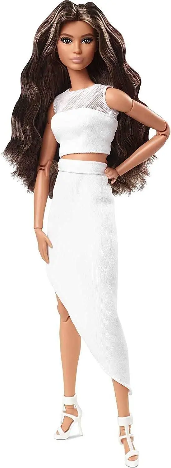 Barbie Gtd89 Signature Looks Doll 1