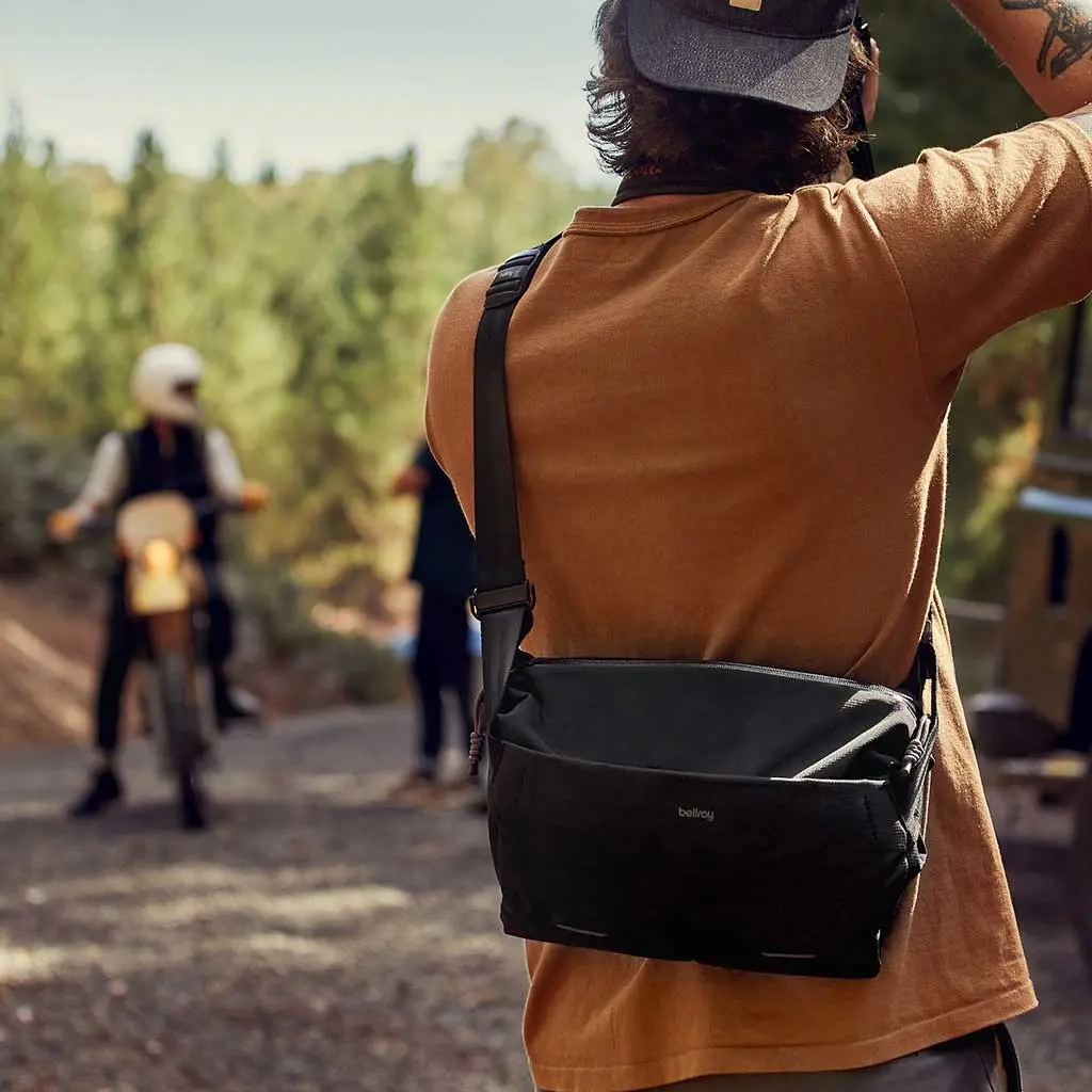 Venture Camera Sling 10L 2