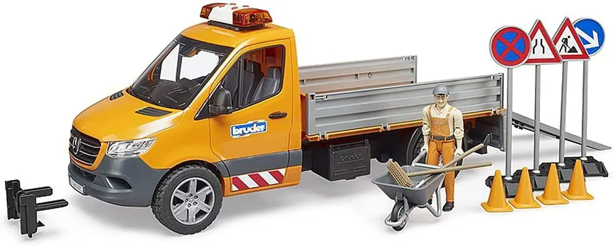 Bruder Mb Sprinter Municipal With Driver, Light & Sounds 1