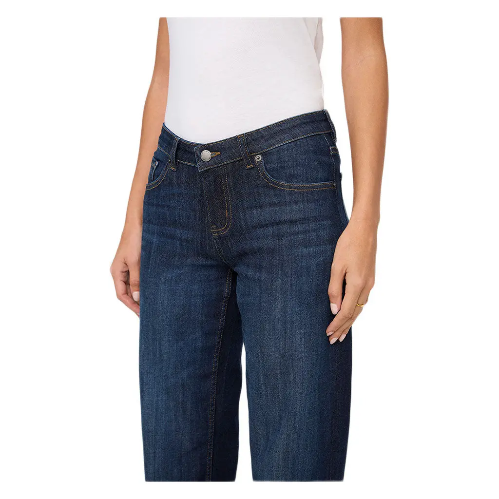 Performance Denim Mid Rise | Straight | Women's 1