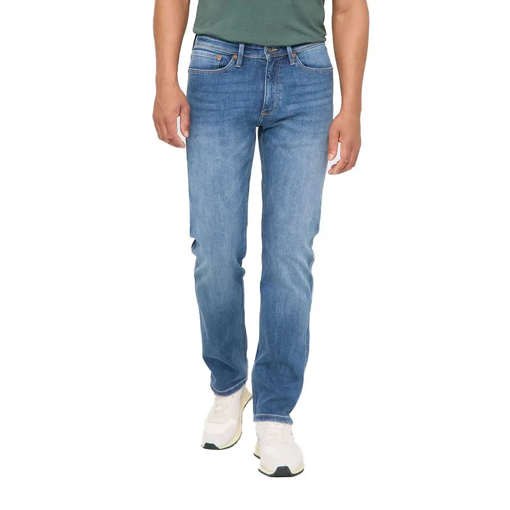 Performance Denim Plus | Straight Fit 1