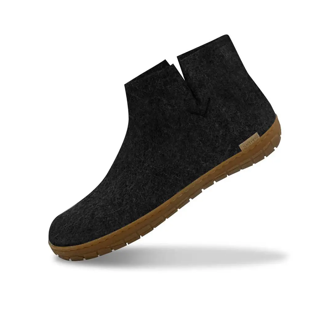 Boot With Natural Rubber Sole 1