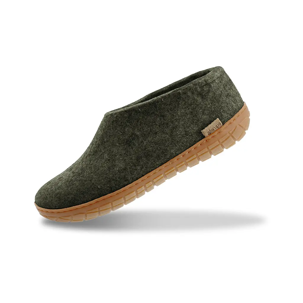 Shoe With Natural Rubber Sole 1