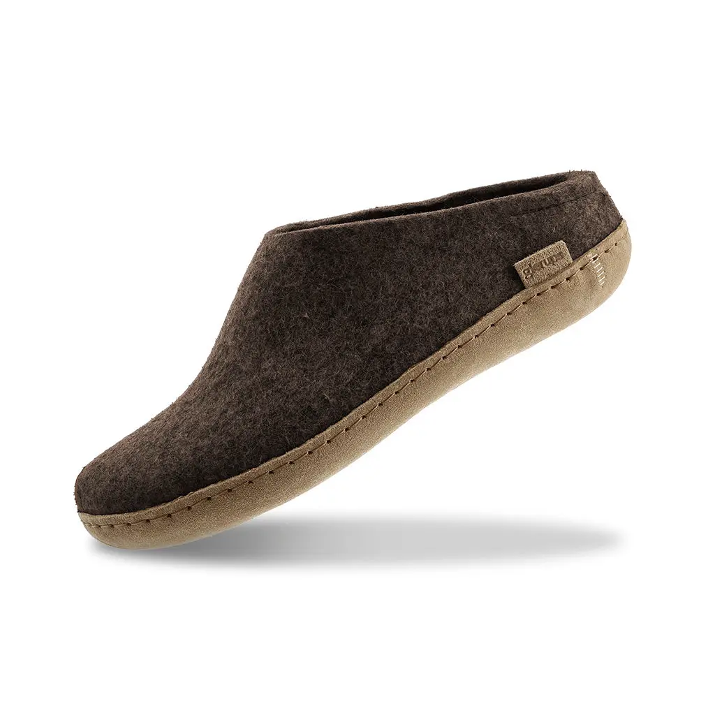 Slip-On With Leather Sole 1