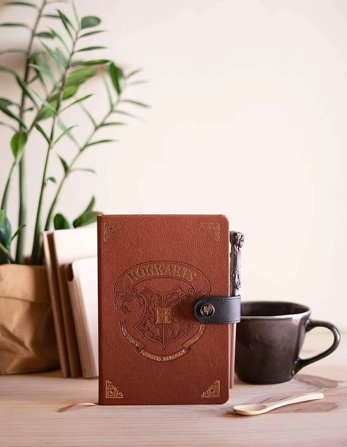 Harry Potter Premium A5 Notebook With Magic Wand Pen 2