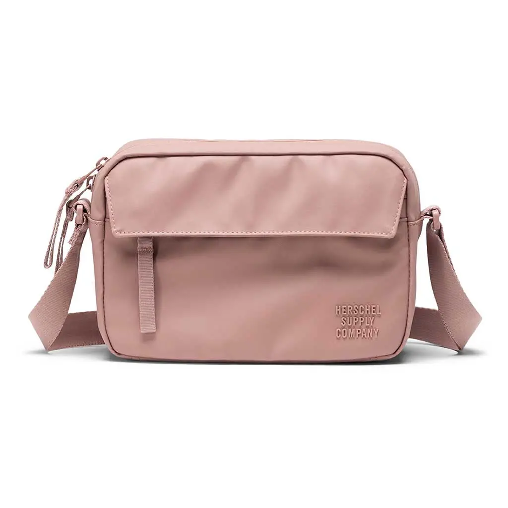 Alberni Crossbody 1