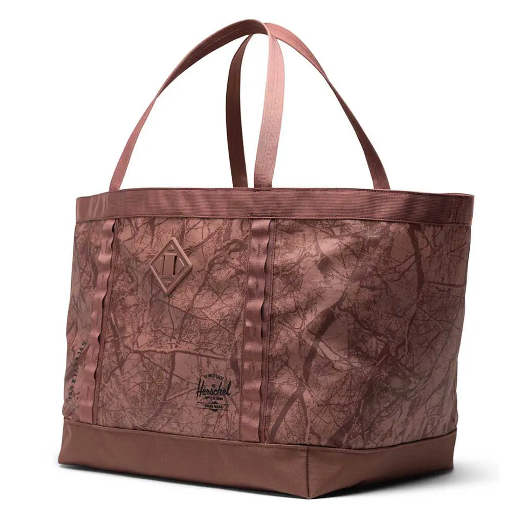 All Season Gear Tote 63L 1