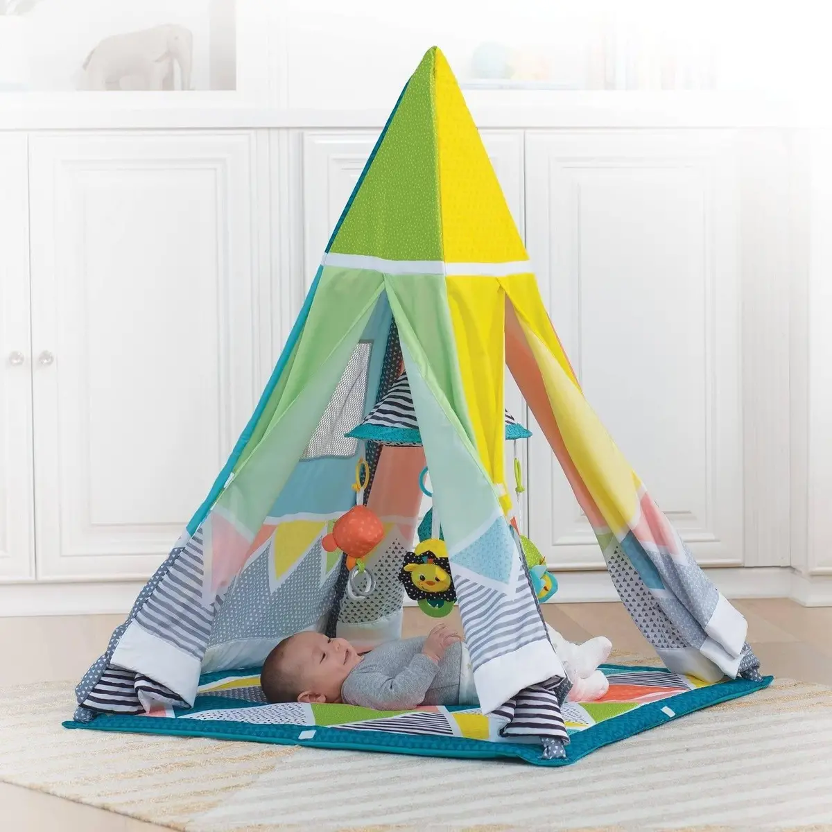 Infantino Grow With Me Playtime Teepee Gym 1
