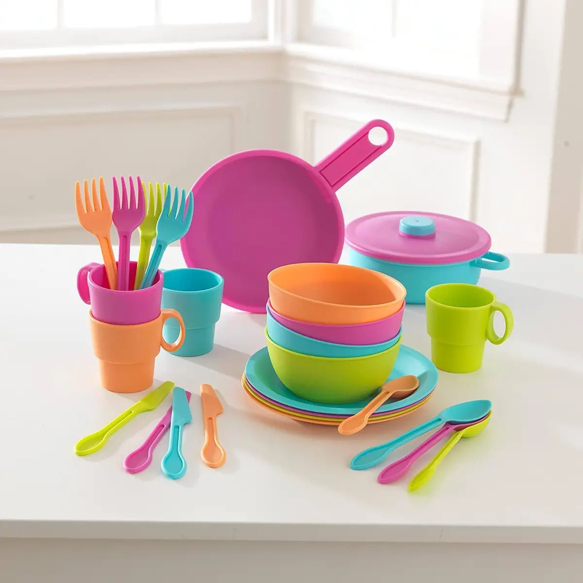 Kidkraft 27-Piece Bright Plastic Cookware Set 1