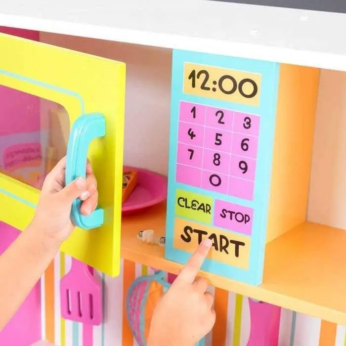 Kidkraft Deluxe Big & Bright Play Kitchen 2