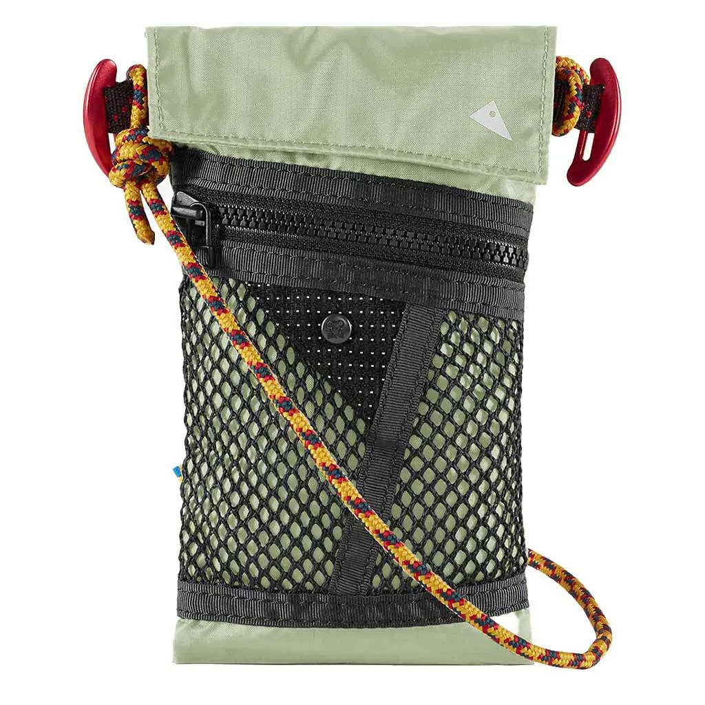 Algir Lanyard Pocket 1
