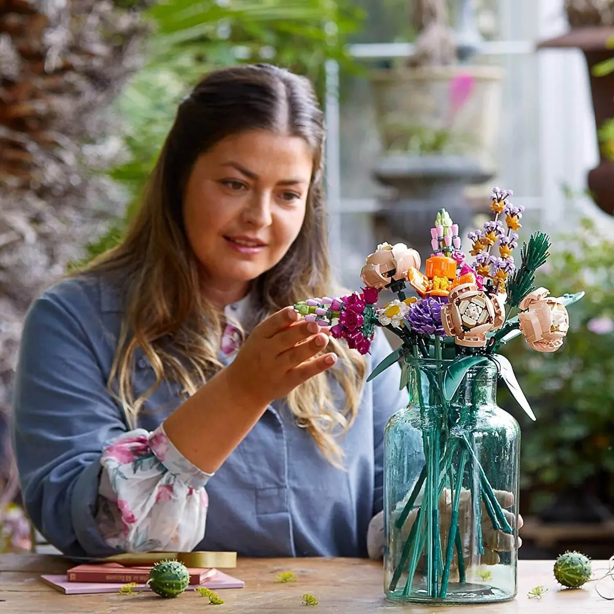 Lego Botanicals 10280 Flower Bouquet Building Kit 2