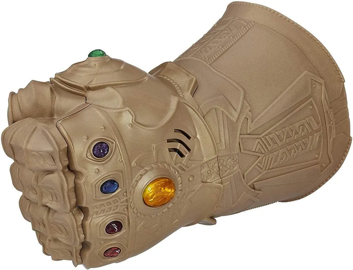 Marvel Infinity Gauntlet Electronic Fist 1