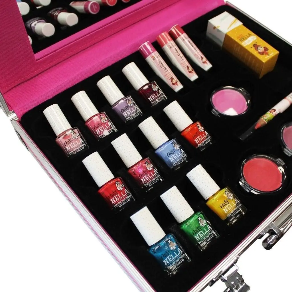 Miss Nella Complete Beauty Suitcase 2