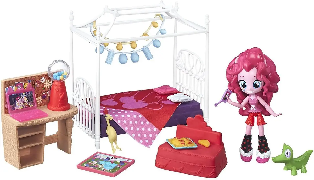 My Little Pony B4911 Pinkie Pie Slumber Party Bedroom Set 1