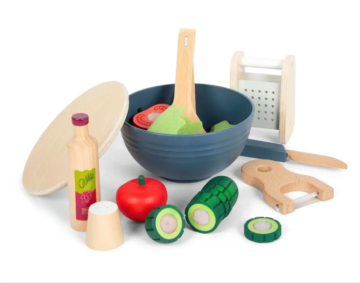 Small Foot Wooden Toy Food Salad Playset 1